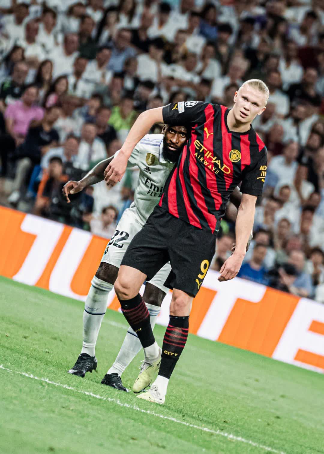 哈兰德焦点对战，C罗与70激战德国队分钟，出色防守胜负难料！的简单介绍