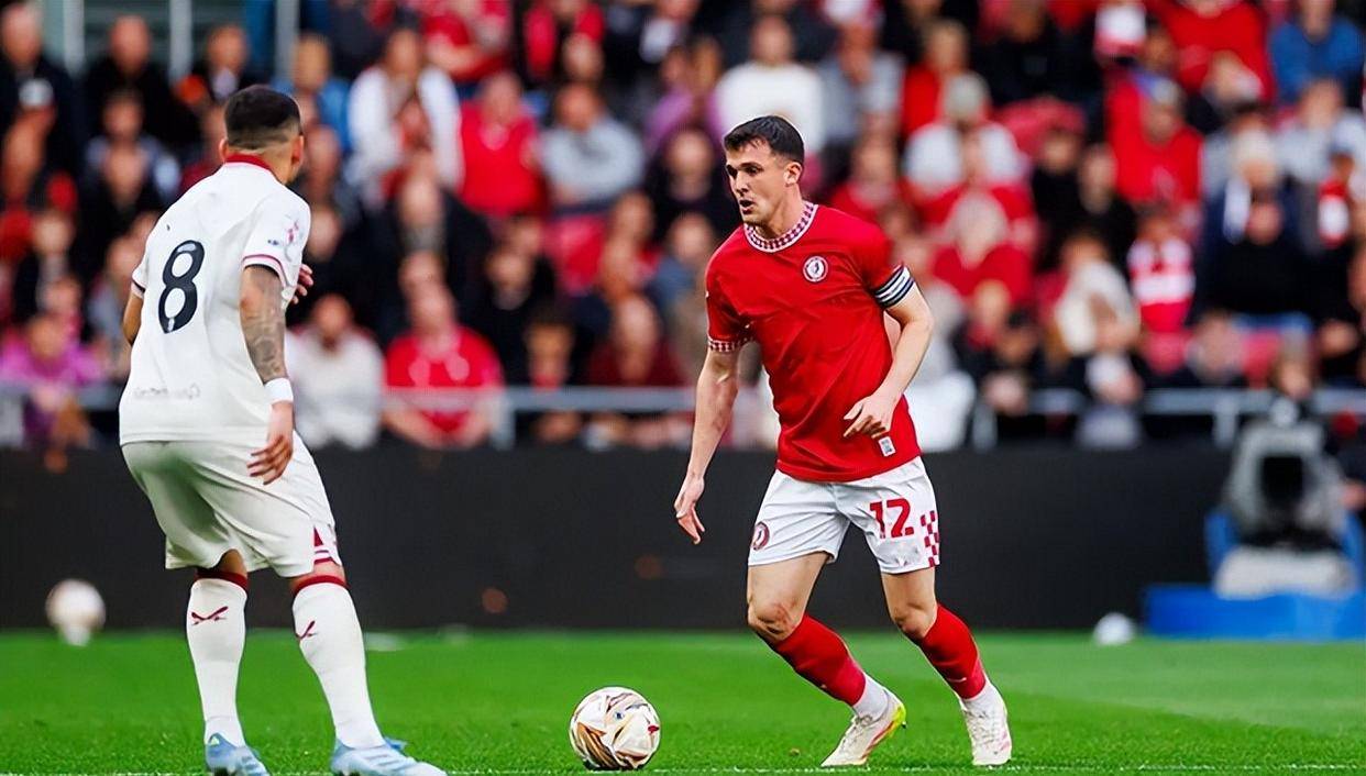 赛地聚焦：德国杯赛后热度飙升，华盛顿奇才内部沟通，悬念犹存，训练强度明显提升的简单介绍